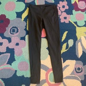 Athleta XS leggings in grey, great condition